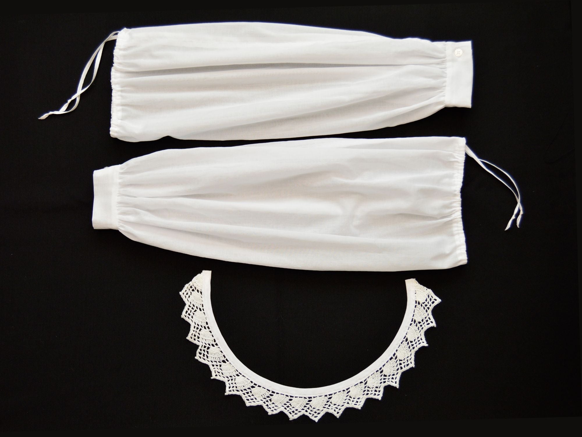 Collar and Undersleeves (1850s-1860s)