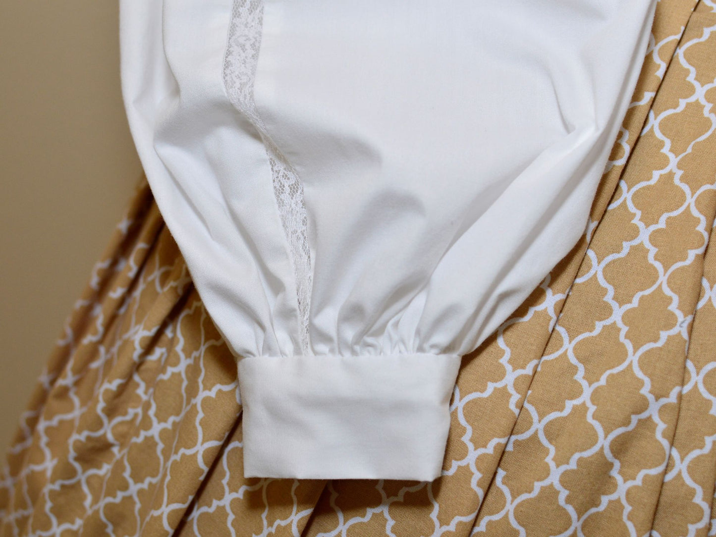 Size M: Jo's Garibaldi Blouse and Spanish Jacket (1860-1867)