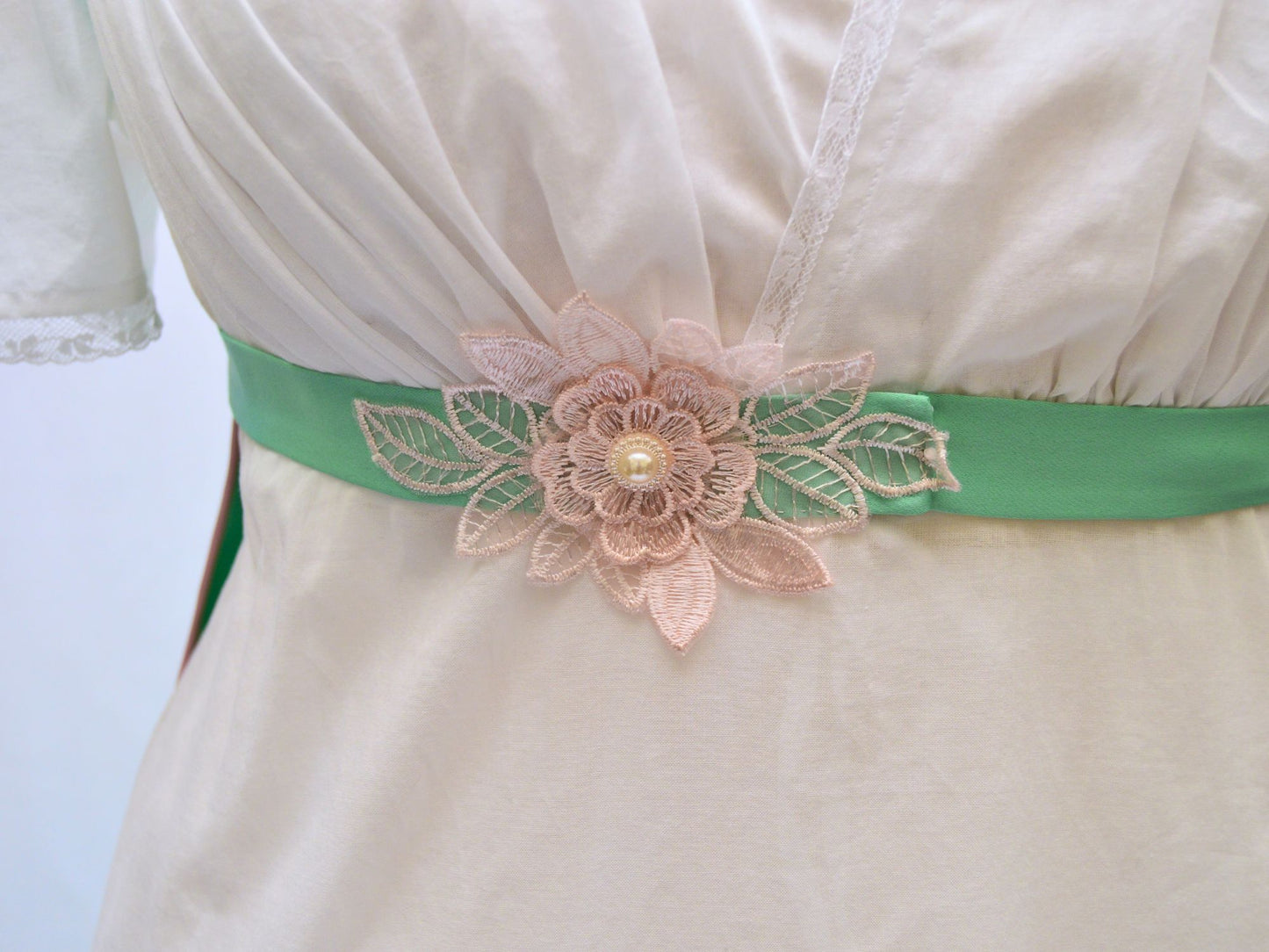 Size SM-XL: Strapped Regency Train (1800-1815)
