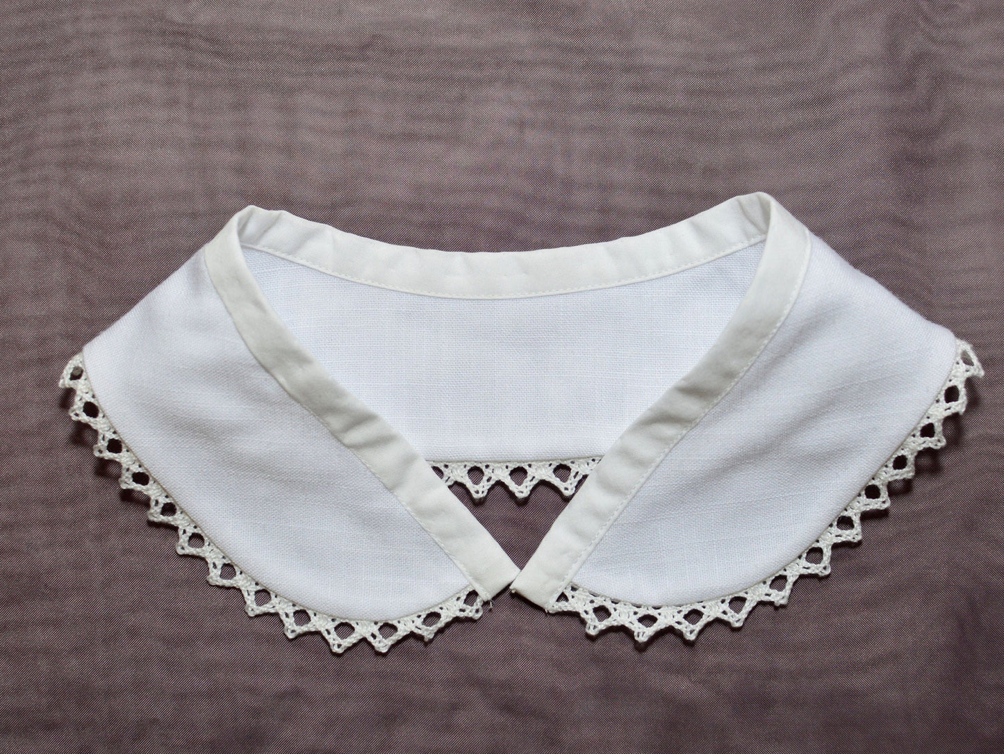 Collar and Undersleeves (1850s-1860s)