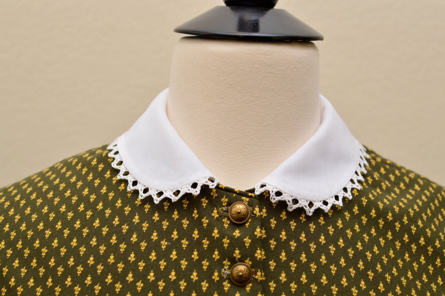 Collar and Undersleeves (1850s-1860s)
