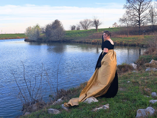 Size L: Gothic Regency Gown (1800-1815)