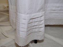 Load image into Gallery viewer, Regency Bodiced Petticoat (1800-1815)
